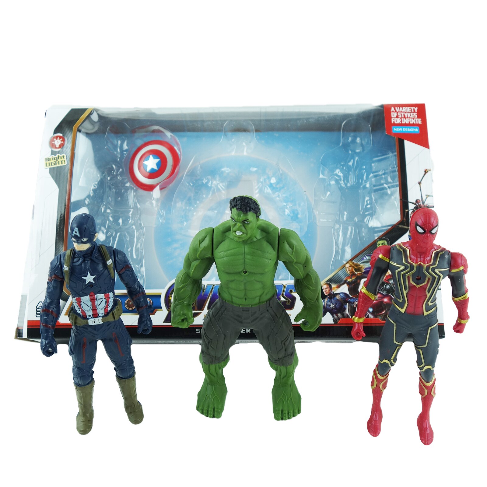 Set de 3 figurine Avengers, 16 cm, cu accesorii